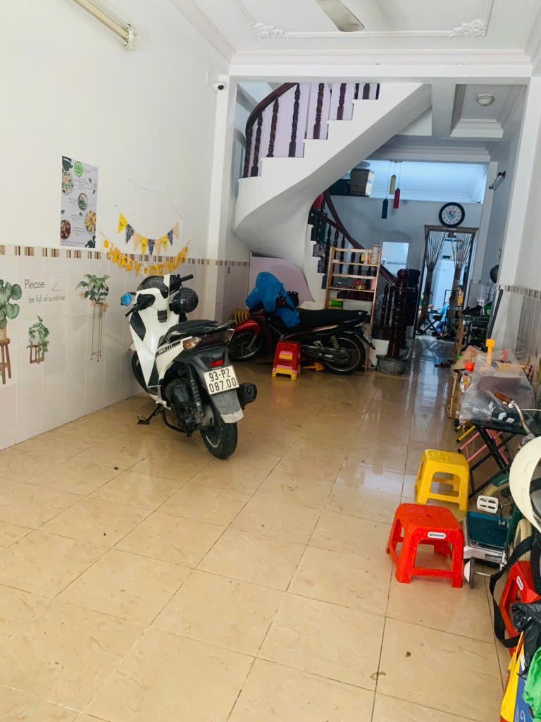 GIÁ MỀM... BÁN NHÀ MẶT TIỀN ĐƯỜNG SỐ - PHƯỜNG VIP TÂN QUY, QUẬN 7 -  66M²-3 TẦNG-GIÁ 11.3 Tỷ.