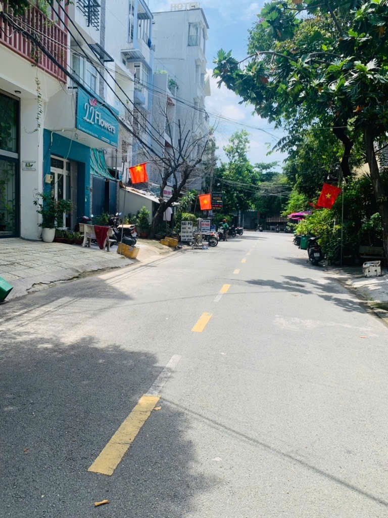 GIÁ MỀM... BÁN NHÀ MẶT TIỀN ĐƯỜNG SỐ - PHƯỜNG VIP TÂN QUY, QUẬN 7 -  66M²-3 TẦNG-GIÁ 11.3 Tỷ.