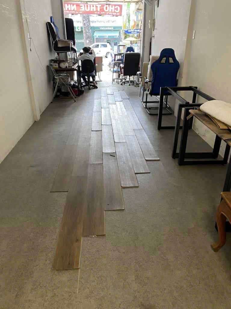 NHÀ BÁN MẶT TIỀN KINH DOANH SẦM UẤT ĐƯỜNG NGÔ GIA TỰ, QUẬN 10