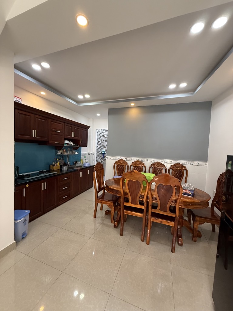 SIÊU PHẨM HÀNG HIẾM LÊ TRỌNG TẤN - TÂN PHÚ - ĐỐI DIỆN ĐH CÔNG THƯƠNG - 3 TẦNG BTCT - 65 M2 - CÁCH 1 CĂN RA HXH - NHỈNH 5 TỶ.