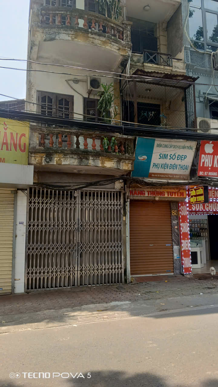 Bán nhà Hoàng Hoa Thám, vị trí gần trường học, công viên, 30.6m2, giá 6.7 tỷ
