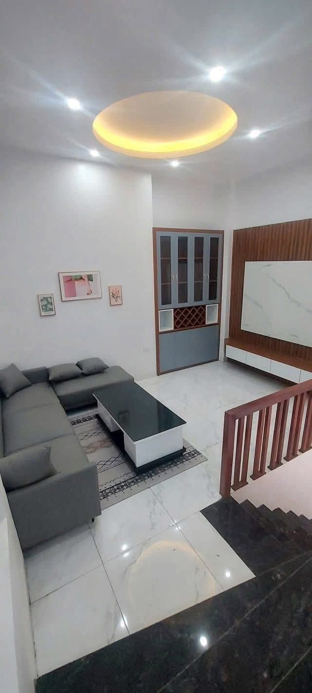 Bán nhà tổ 10 yên nghĩa
