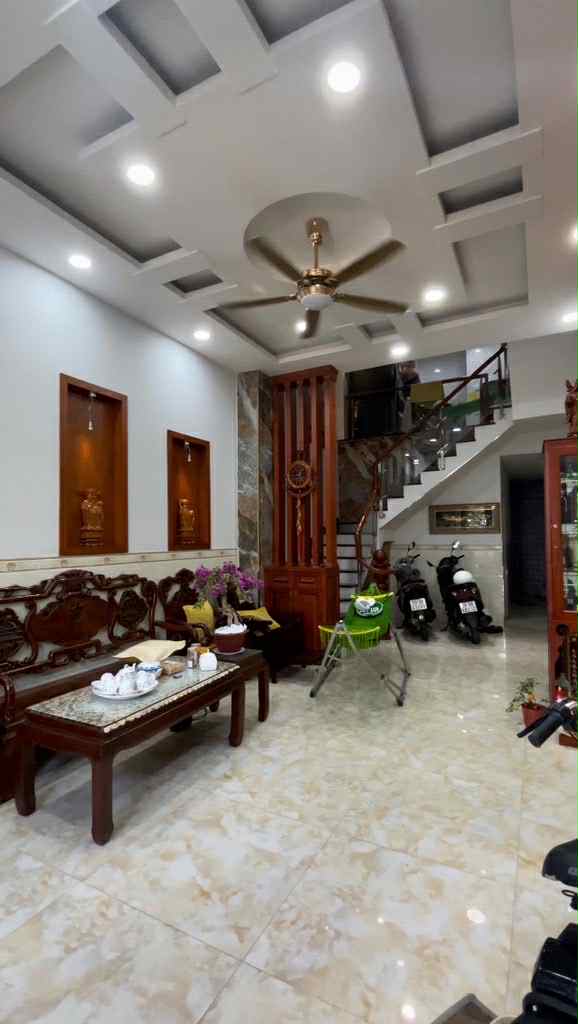 NHÀ ĐẸP - VÀO Ở NGAY - CHỈ 9.5 TỶ