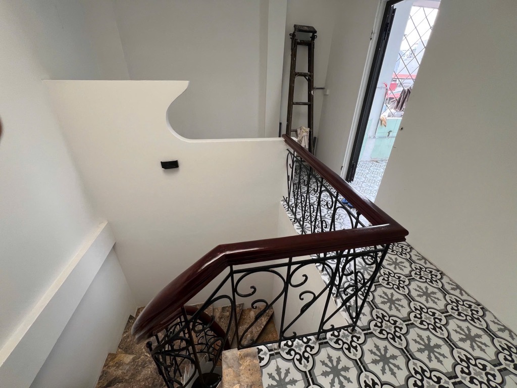Bán nhà Nhân Chính , Nhà đẹp ở ngay, 6 tầng full nội thất,26m2, 7.8 tỷ.