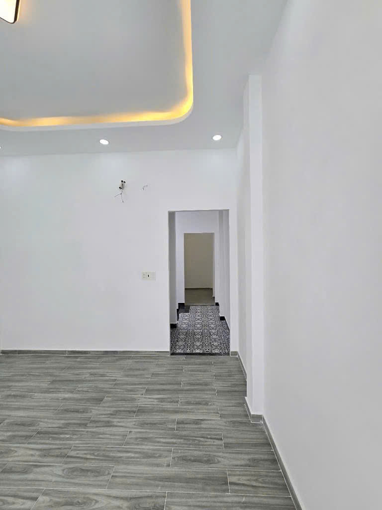 Siêu phẩm nhà 2 tầng, xe tải vi vu chỉ nhỉnh hơn 4 tỷ