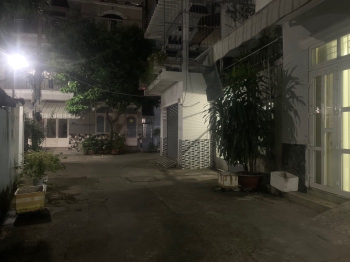 Bán nhà Phú Nhuận, 4 tầng, hẻm 5m, Hoàng Hoa Thám, 4,8*14, nhỉnh9 tỷ