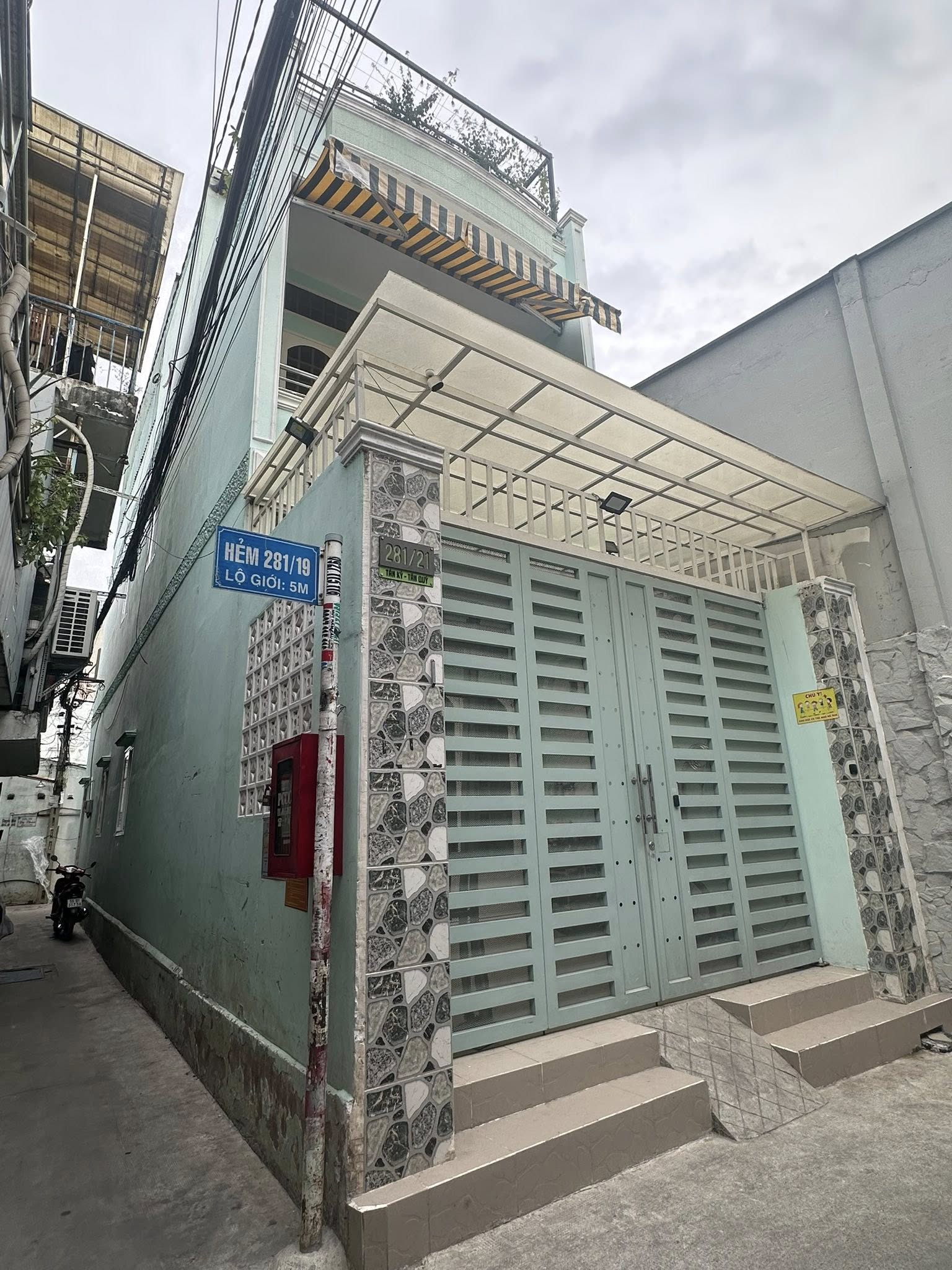 83TR/M - SỔ VUÔNG VỨC - NGÂN HÀNG GIỮ SỔ - LÔ GÓC - ĐƯỜNG THÔNG