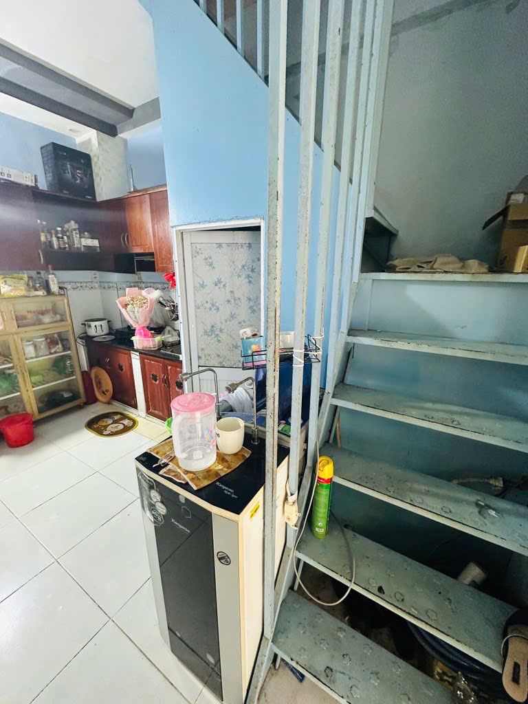 NHÀ ĐỦ CÔNG NĂNG - HẺM TẢI QUAY ĐẦU 7M - SÁT CHỢ - TRUNG TÂM BÌNH TÂN- CHỈ 2.15 TỶ