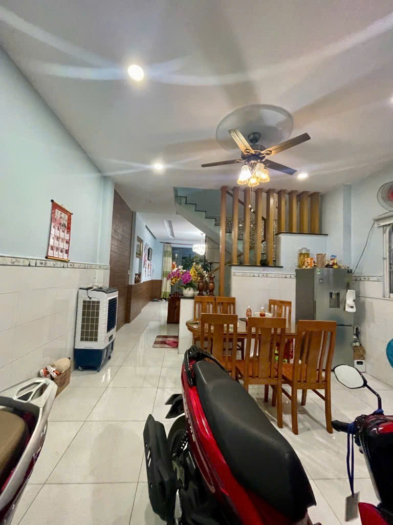 SIÊU PHẨM SƠN KỲ - TÂN PHÚ - HẺM XE HƠI - NHÀ ĐẸP 2 TẦNG BTCT - VUÔNG A4 - NHỈNH 6 TỶ