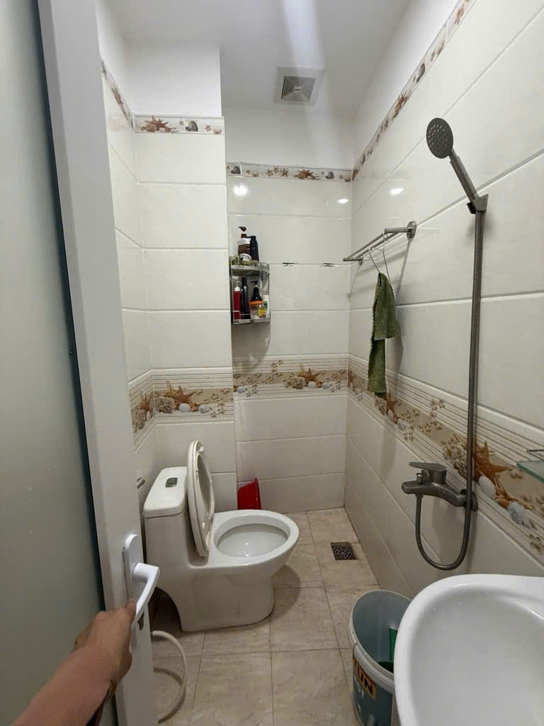 Hàng hiếm Lê Trọng Tấn - Tân Phú- 3 Tầng- 65M2- Cách 1 căn ra HXH - chỉ 5.6Tỷ TL