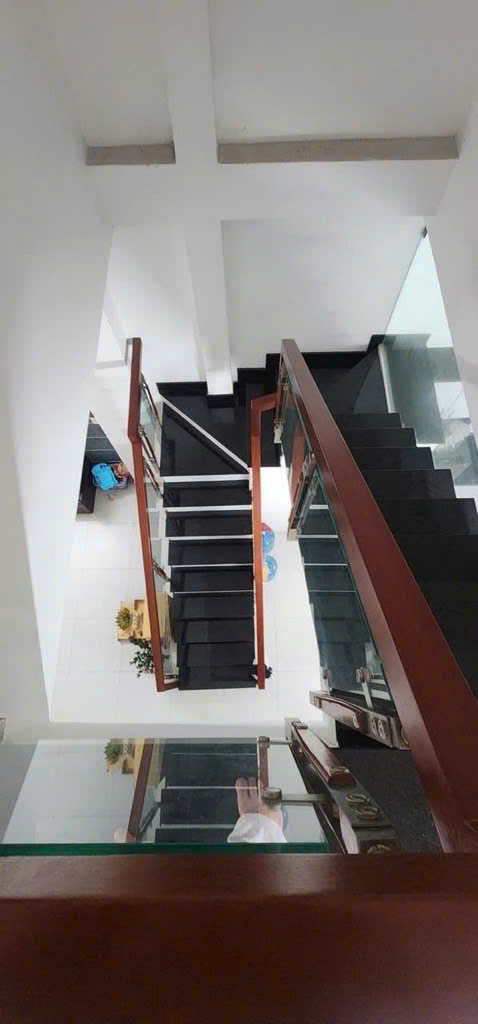 SIÊU PHẨM 2 MẶT TIỀN -  HXH GẦN AEON TÂN PHÚ -  50M2 - 2TẦNG BTCT 2PN KHÉP KÍN - SỔ A4 HOÀN CÔNG ĐỦ - CHỈ NHỈNH 5 TỶ.