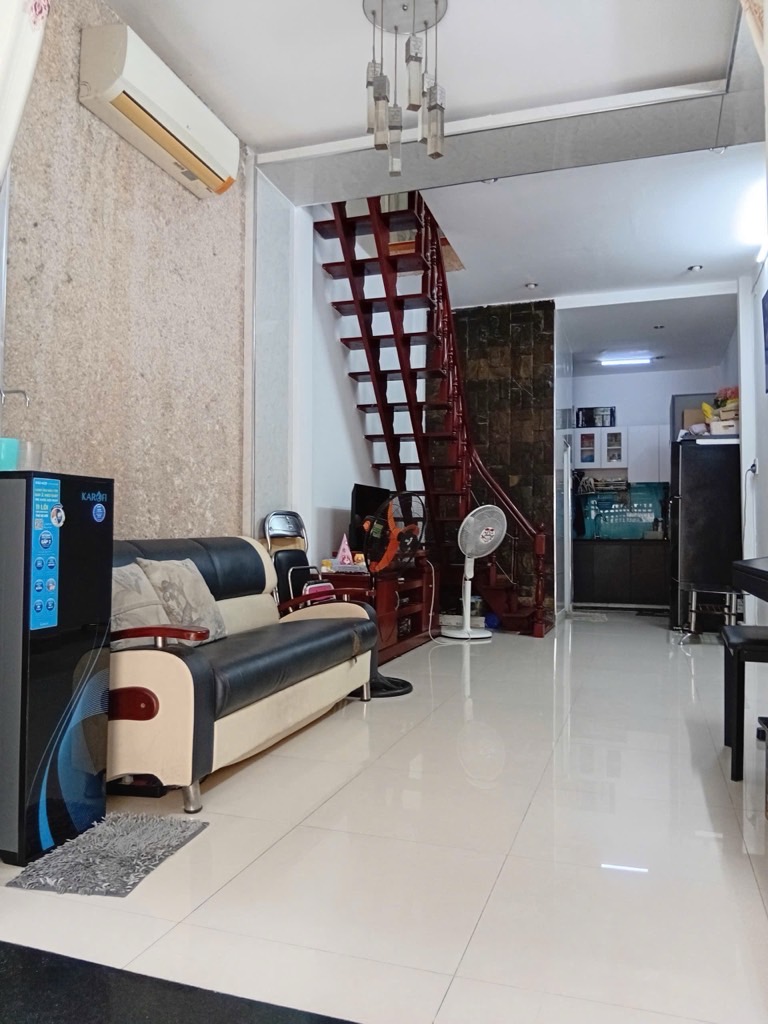 Hẻm nhựa 5m thông Tân Kỳ Tân Quý - Đường Số 27- Lê Trọng Tấn - nở hậu 3,2m - giá nhỉnh 4 Tỷ