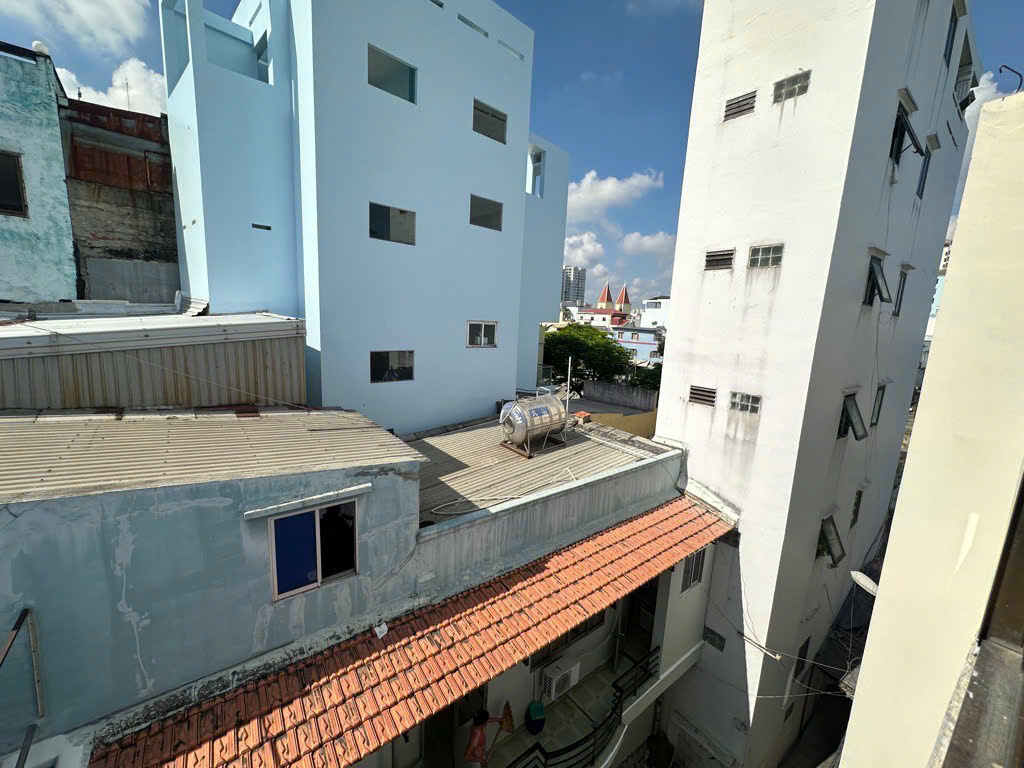 Bán nhà góc hẻm 579 Lò Gốm P9 Q6, 