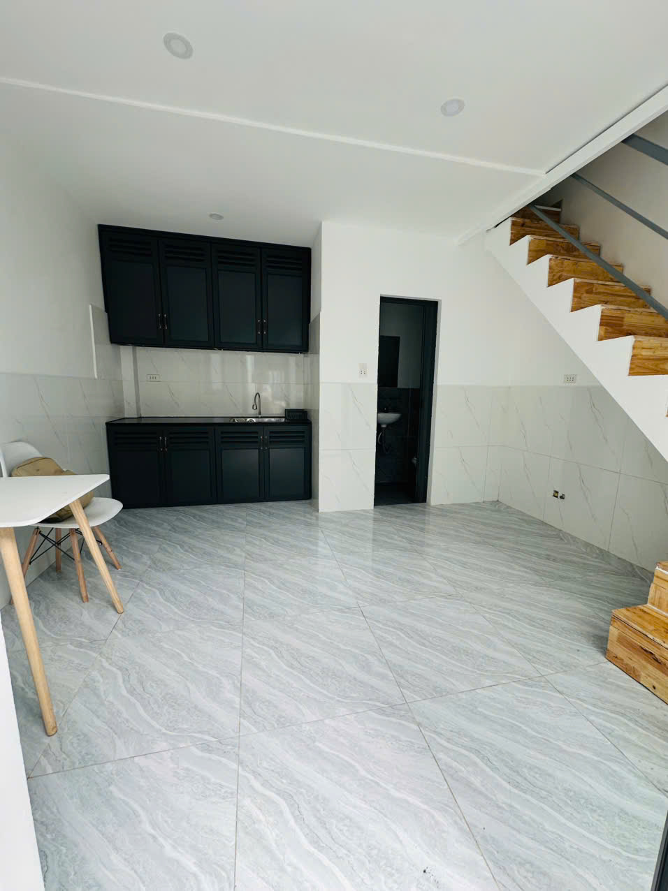 Bán Nhà Hẻm Đường Gò Dầu Vài Bước Ra Mặt Tiền- 2,65 tỷ
