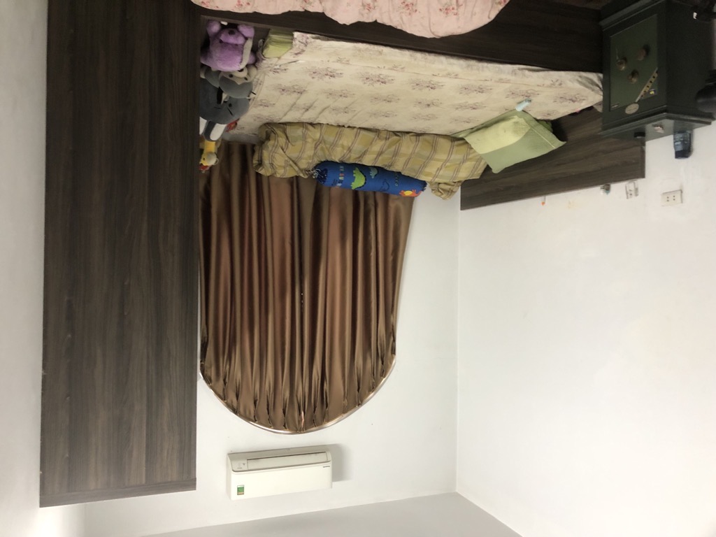 SIÊU PHẨM - NHÀ 3 TẦNG, MẶT TIỀN RỘNG, Ô TÔ NGỦ TRONG SÂN,  TẶNG NỘI THẤT TẦNG 2Xóm Đông, Xuân Nộn