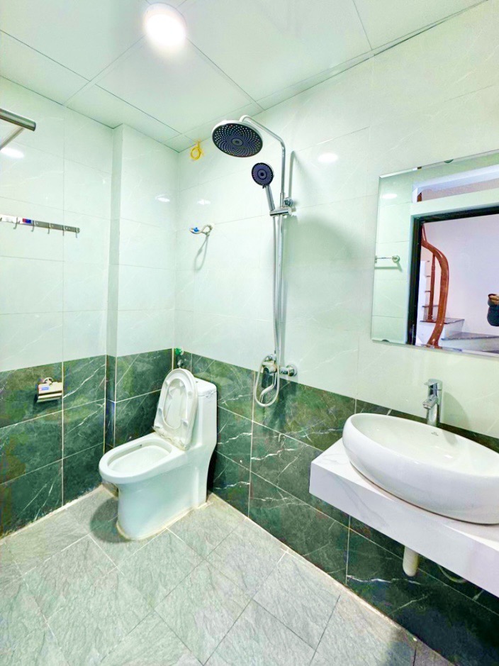BÁN NHÀ ĐẸP 33M TẠI PHỤNG CHÂU