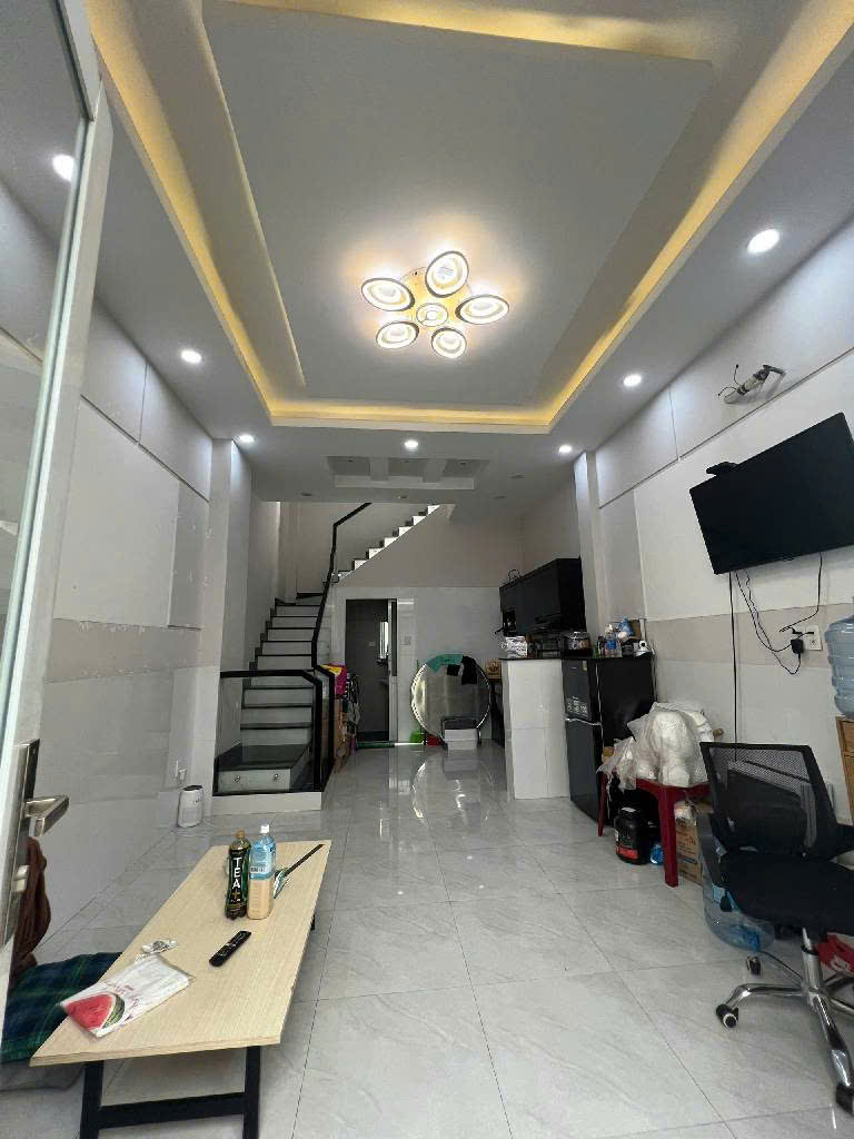 Chỉ với 4,9 tỷ là AC sở hữa căn nhà hiệp Bình Chánh, Thủ Đức, 40m2, 3 tầng