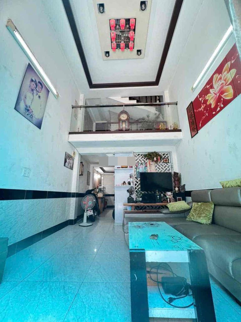 BÁN NHÀ GẦN HOÀNG VĂN THỤ, THÔNG VỚI KHU VIP ĐỆ NHẤT KHÁCH SẠN, 4,2*12, 4 TẦNG, NHỈNH 9 TỶ