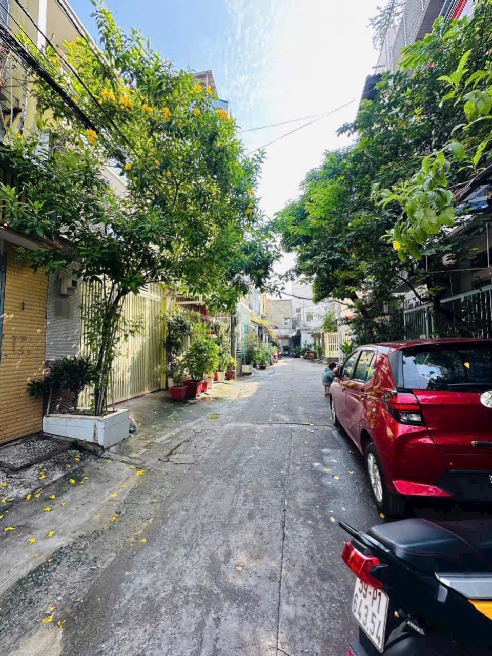 BÁN  NHÀ  GẦN NHÀ HẼM 2 XE TẢI TRÁNH NHAU, GẦN LÝ THƯỜNG KIỆT, P11 TÂN BÌNH, 4 TẦNG GIÁ 9.X TỶ.