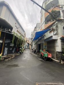 BÁN NHÀ HXH, GẦN NGUYỄN THÁI BÌNH THÔNG QUA K300, NGANG 5.6M, GIÁ NHỈNH 8.X TỸ.