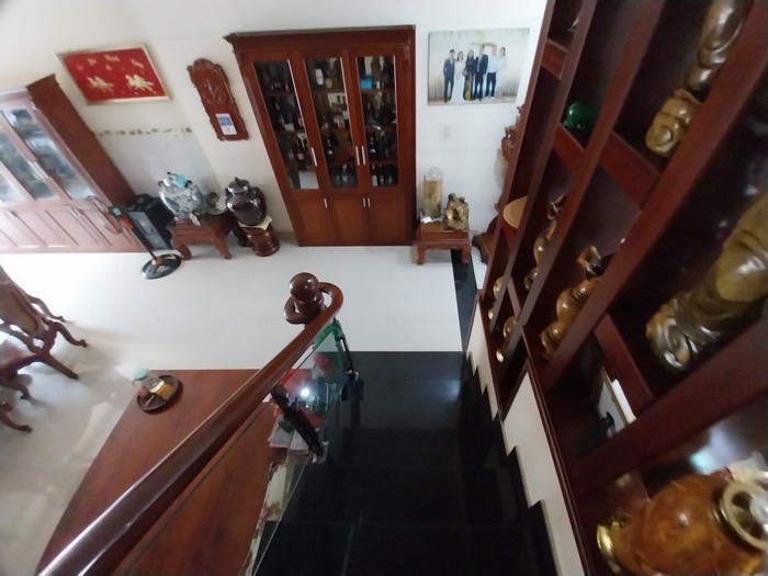 Nhà cần bán gấp
