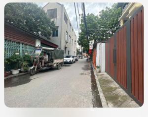 Bán nhà thị trấn đông anh dt 68m2 : m t 4 m ; dài 12m có 5,3 tỷ