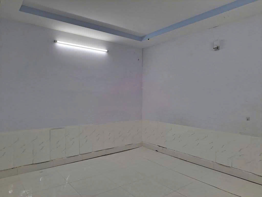 Nhà 2 mặt tiền Nguyễn Văn Tạo - hẻm xe hơi 10m - giá siêu rẻ