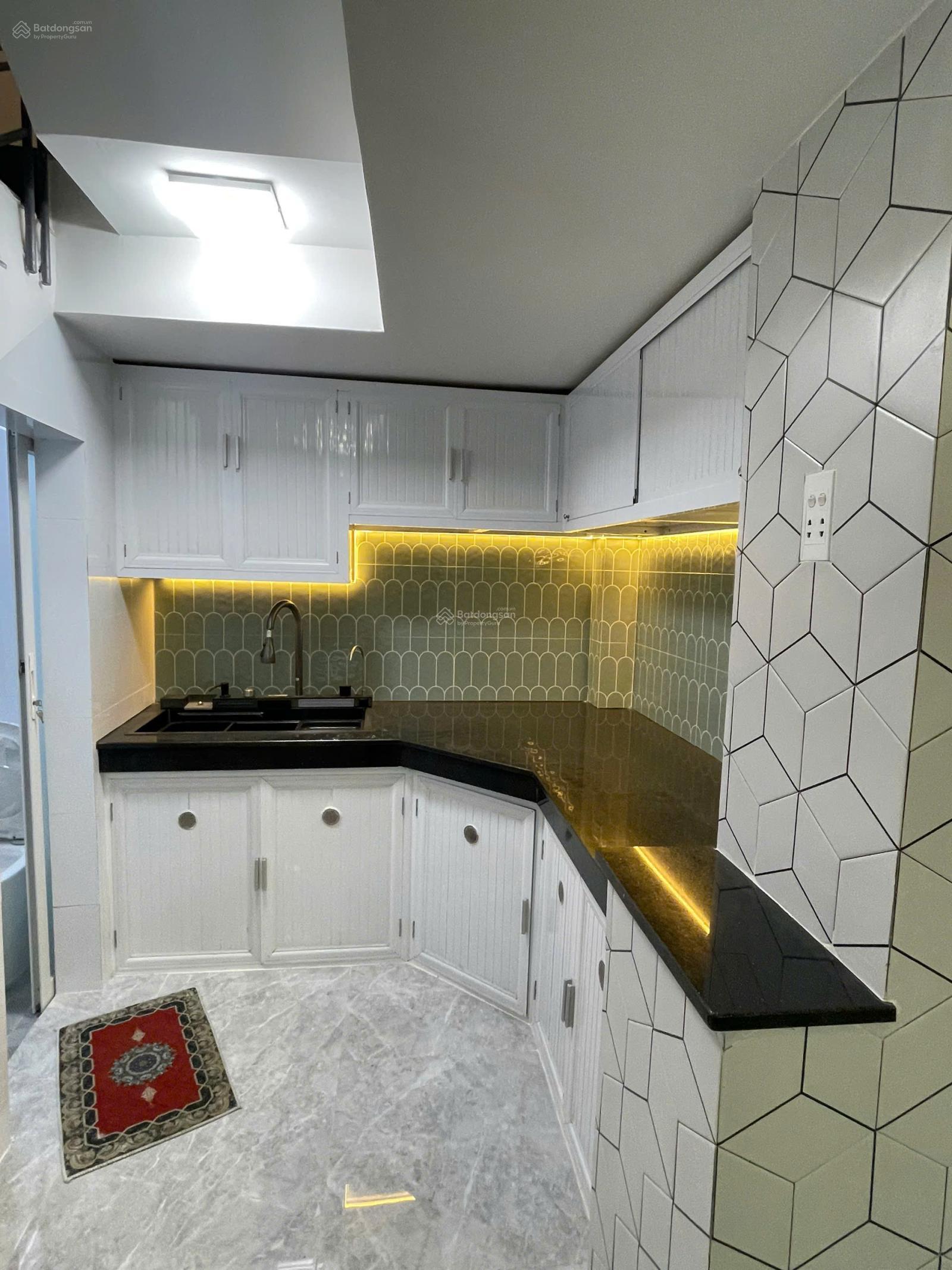 Chính chủ bán nhà Trần Hưng Đạo Q5, giáp Q1 ngang chuẩn 3m - 3pn 4wc giá chỉ nhỉnh 5 tỷ