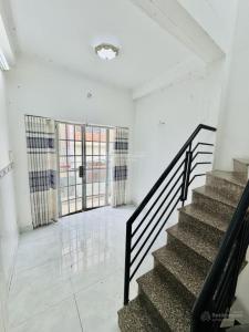 Võ Văn Kiệt (2.8 x 8) 5.8 tỷ Phường 1 Quận 5.