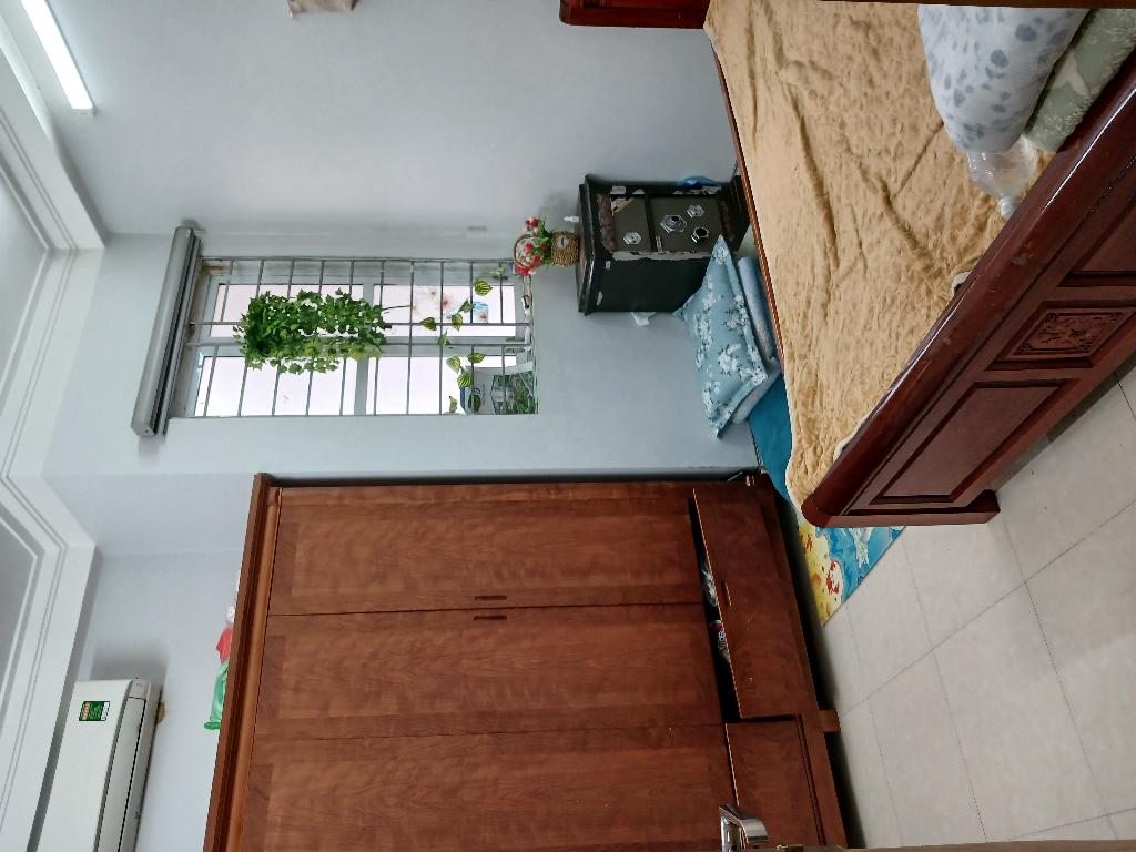 NHÀ ĐẸP Ở NGAY - NGÕ THÔNG - 5m ÔTÔ TRÁNH - BÃI ĐỖ XE NGÀY ĐÊM.