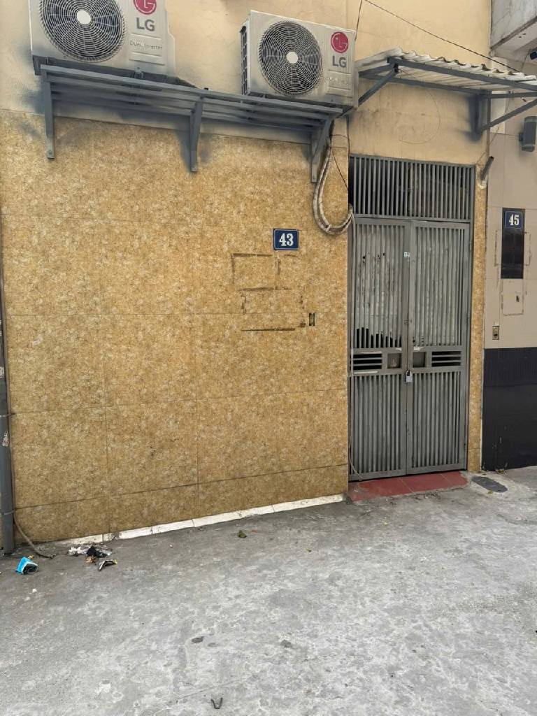 Ô TÔ - PHÂN LÔ QUÂN ĐỘI - GẦN ĐƯỜNG LỚN - Ở QUÁ TIỆN - CHỦ XÁC ĐỊNH BÁN ĐẤT -  ĐẬP ĐI XÂY CĂN HỘ QUÁ ĐỈNH.