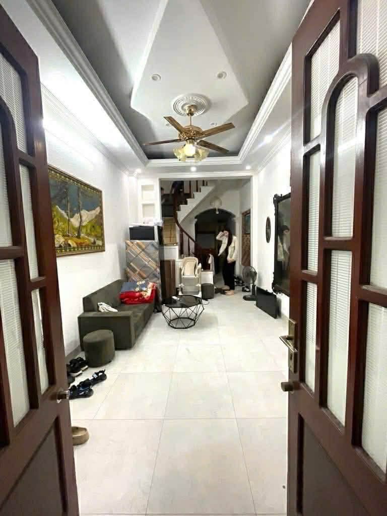 NHÀ DÂN XÂY CHẮC CHẮN - NGÕ THÔNG - TẠI TRẦN QUỐC VƯỢNG