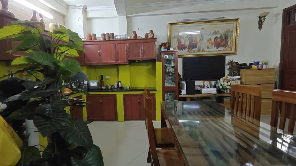 NHÀ DÂN XÂY - NGÕ NÔNG- THIẾT KẾ ĐẸP - 4 PHÒNG NGỦ - GẦN PHỐ