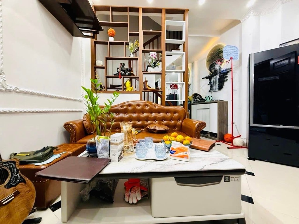 NHÀ MỚI TẶNG FULL NỘI THẤT - 3 BƯỚC RA KĐT NAM CƯỜNG - TIỆN ÍCH NGẬP TRÀN - Tại Trần Cung