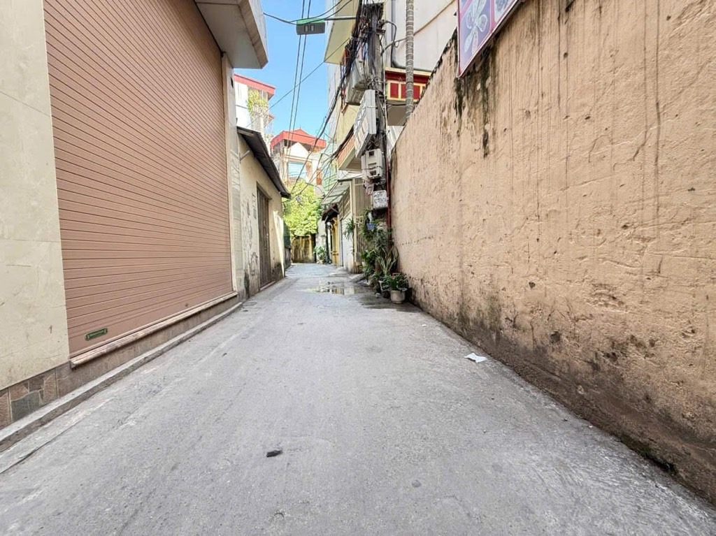 NHÀ MỚI TẶNG FULL NỘI THẤT - 3 BƯỚC RA KĐT NAM CƯỜNG - TIỆN ÍCH NGẬP TRÀN - Tại Trần Cung