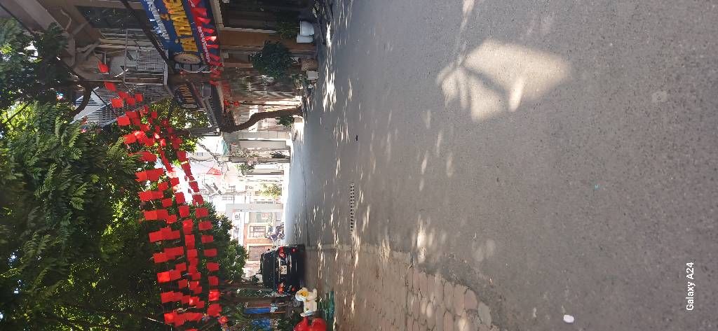 - THỬA ĐẤT KHỦNG - ÔTÔ TRÁNH ĐỖ CỬA - TẠI TÂN xUÂN