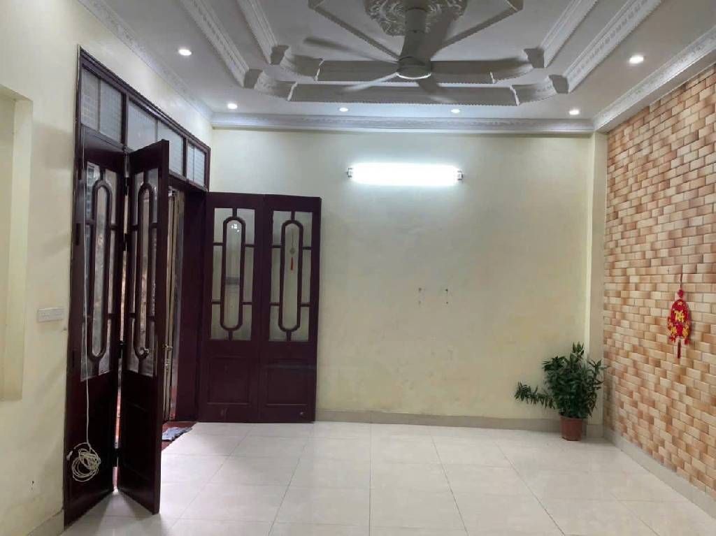 NHÀ ĐẸP - ĐÓN TẾT - GẦN HỒ TÂY - THÔNG TẬN 3 PHỐ.