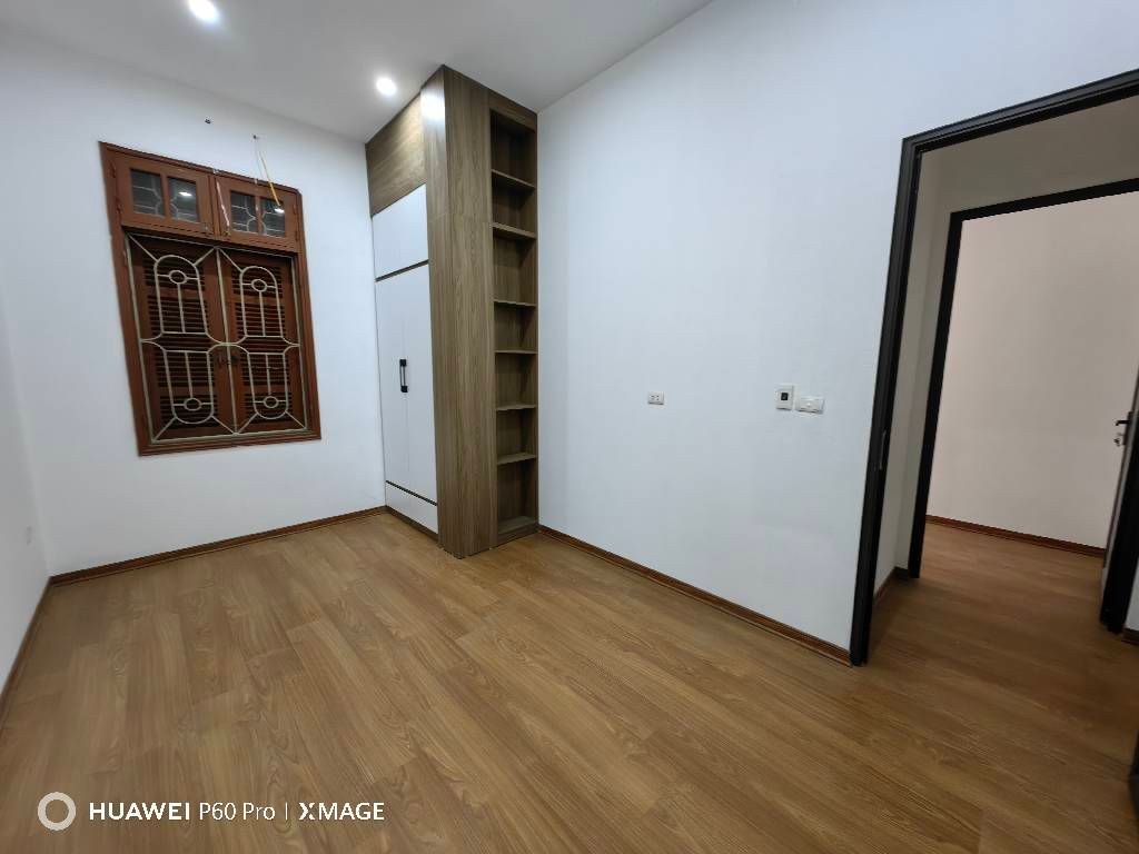 HOA HẬU ĐẸP Ở LUÔN - NGÕ NÔNG THÔNG - GẦN MẶT PHỐ AN DƯƠNG VƯƠNG - CHỦ XÂY TÂM HUYẾT - KCBT