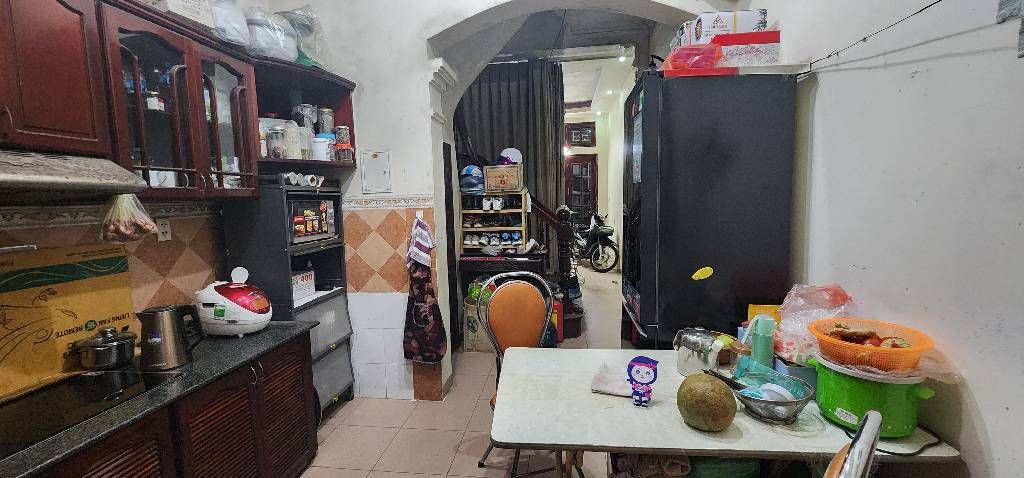 KHU PHÂN LÔ - ÔTÔ ĐỖ CỬA - TẠI Xuân La