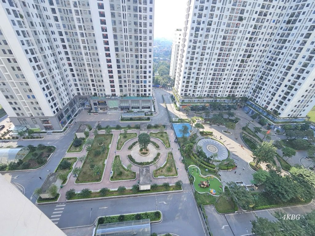 CHUNG CƯ ECOHOME LÔ GÓC - TẦNG TRUNG - VIEW QUẢNG   TRƯỚNG NỘI KHU CỰC ĐẸP- 3N - 2VS - BAN   CÔNG THOÁNG MÁT.