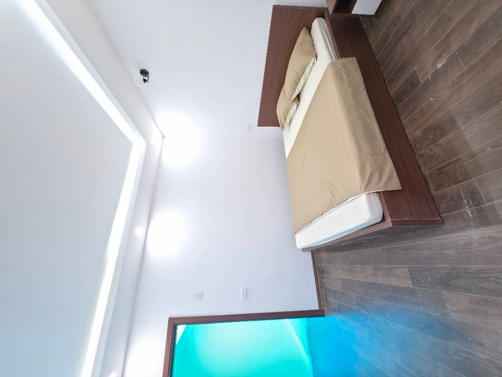 MỚI kÍNH KONG - HÀNG XÓM NGOẠI GIAO ĐOÀN - SÁT CÔNG VIÊN HÒA BÌNH. Tại Xuân Đỉnh.