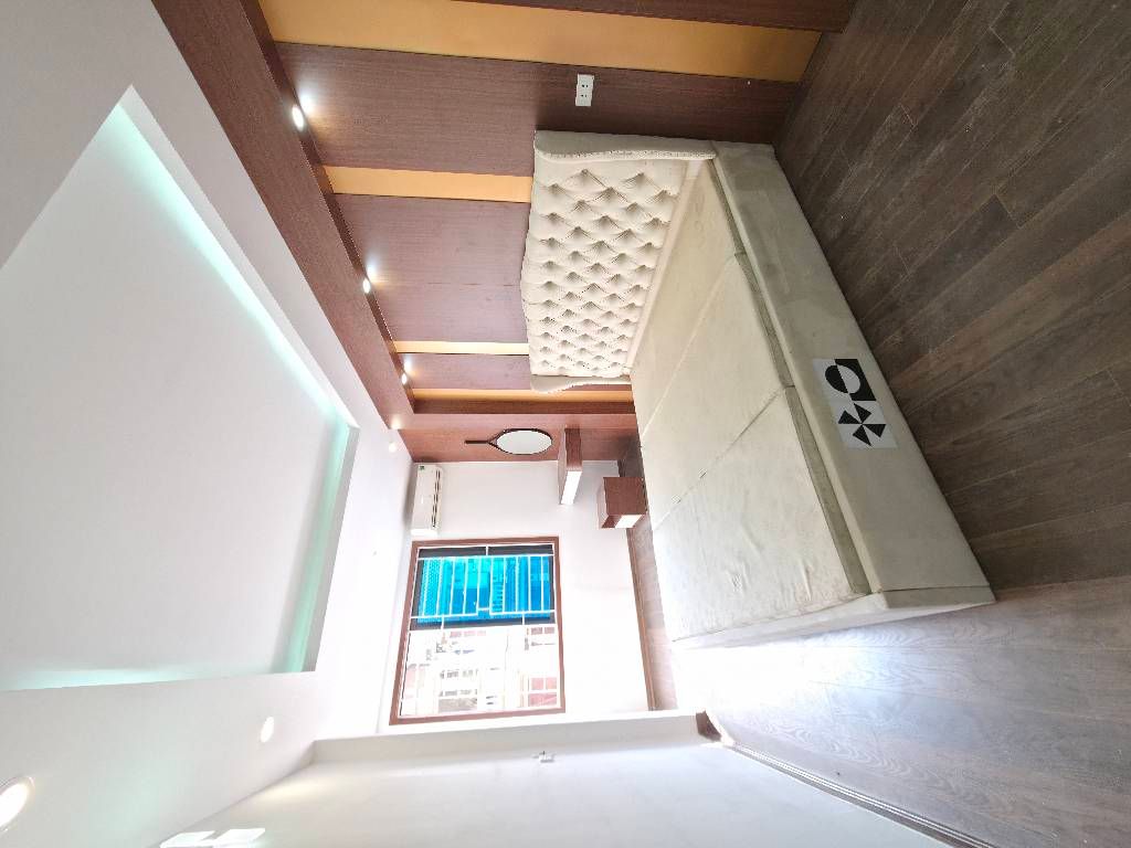 MỚI kÍNH KONG - HÀNG XÓM NGOẠI GIAO ĐOÀN - SÁT CÔNG VIÊN HÒA BÌNH. Tại Xuân Đỉnh.