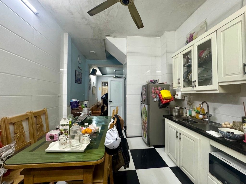 PHÂN LÔ BÀN CỜ - ÔTÔ LÙI TẬN CỬA - 2 MẶT THOÁNG TRƯỚC SAU - SÁT CHỢ DÂN SINH