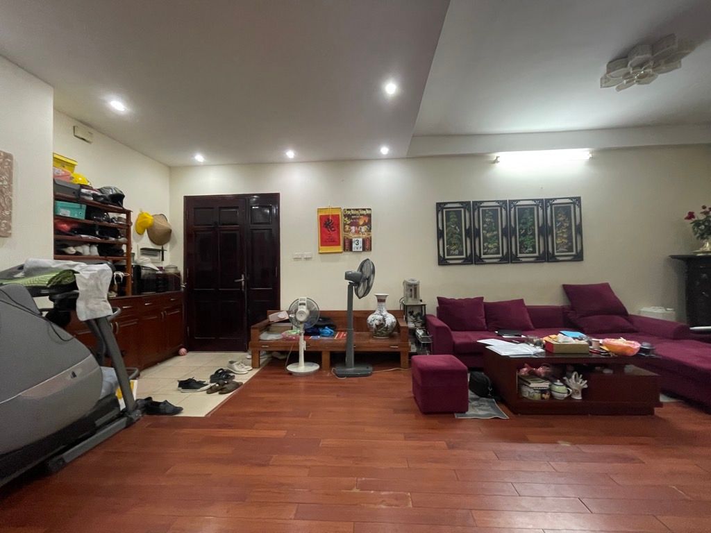 CHUNG CƯ NGÕ 1 ĐÔNG QUAN - 84M2 - 2PN - GIÁ 7 TỶ - Quận Cầu Giấy.