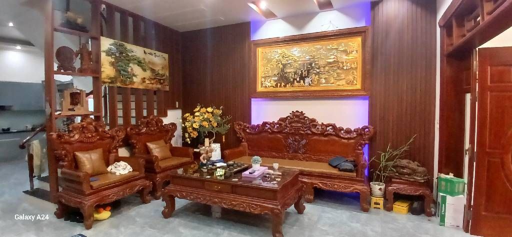 HIẾM TẠI ĐÔNG NGẠC - DIỆN TÍCH KHỦNG - THOÁNG SÁNG