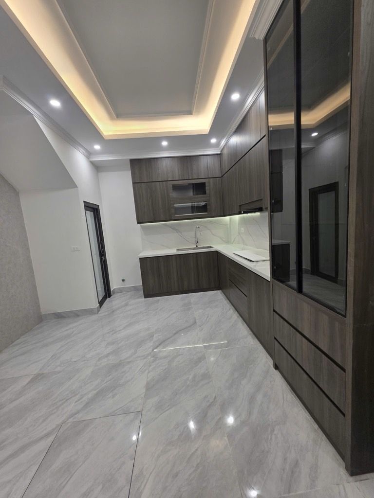 VIÊN NGỌC SÁNG TẠI XUÂN ĐỈNH - MỚI KÍNH KONG - NGÕ NÔNG.