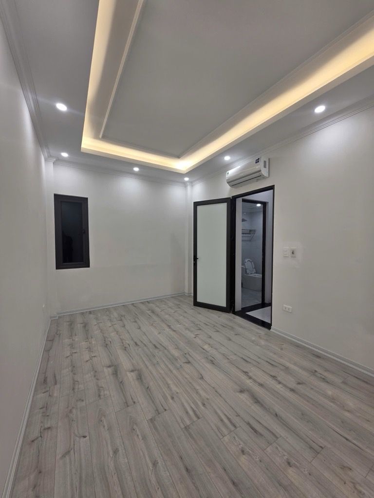 VIÊN NGỌC SÁNG TẠI XUÂN ĐỈNH - MỚI KÍNH KONG - NGÕ NÔNG.