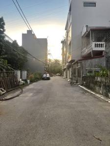 THỬA ĐẤT PHÂN LÔ - ÔTÔ TRÁNH - ĐƯỜNG THÔNG CÁC NGẢ - SÁT HỒ SEN - CHỢ - TRƯỜNG  HỌC. Tại Thụy Phương.