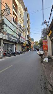 Ô TÔ TRÁNH-  MẶT TIỀN RỘNG- LÔ GÓC 3 MẶT THOÁNG SÁNG VĨNH VIỄN