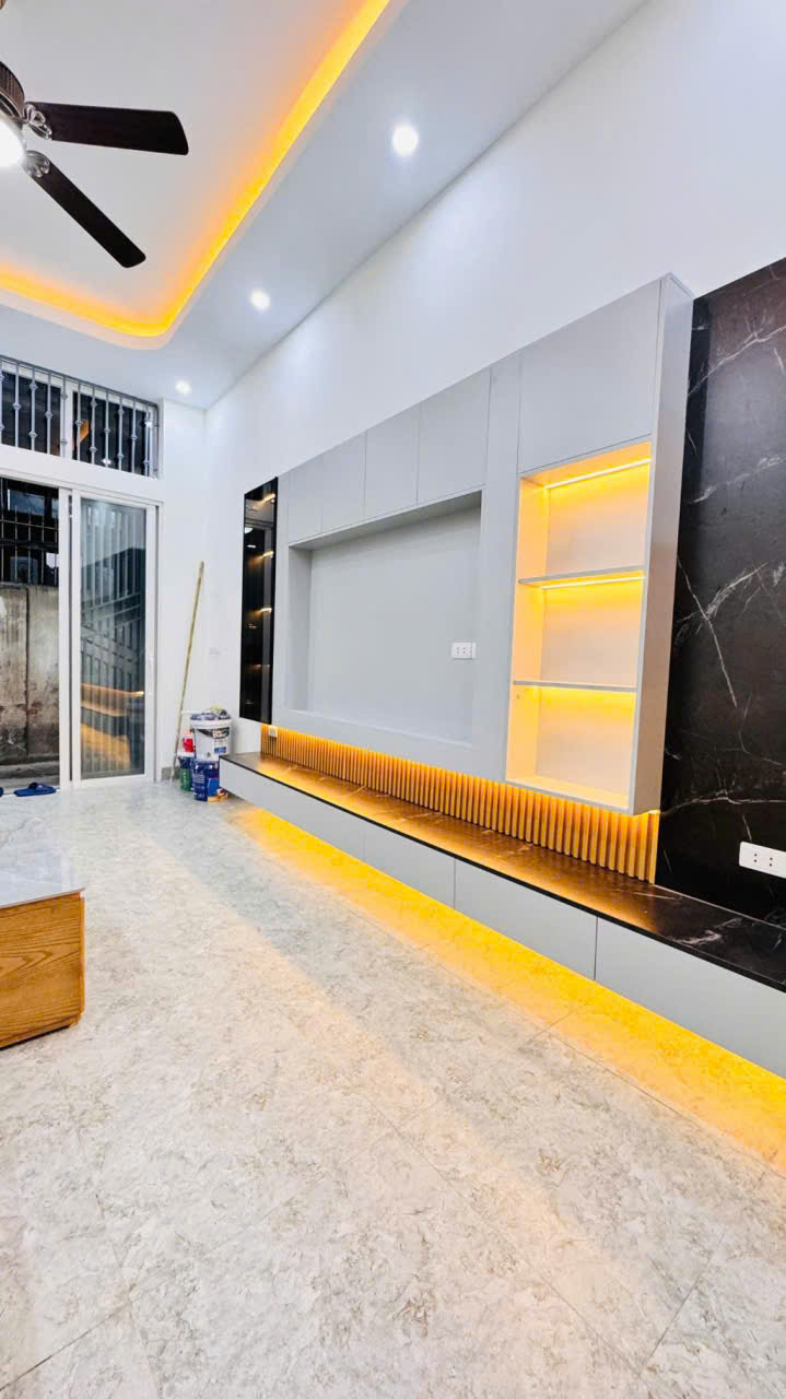 Siêu phẩm 5 tầng view hồ Khương Hạ
